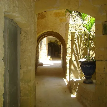 Bed & Breakfast The Rigiana Kerċem